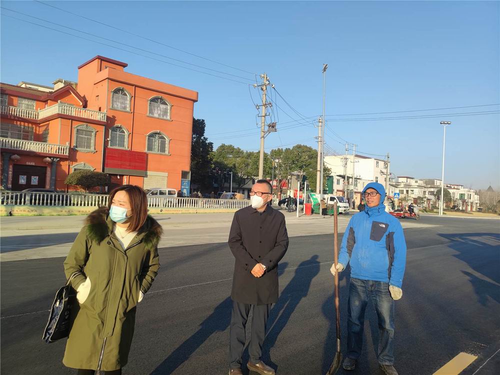 永和集團(tuán)董事長孔德穩(wěn)蒞臨分公司、項目施工現(xiàn)場檢查指導(dǎo)工作